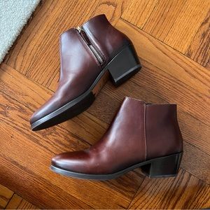 Thursday Downtown leather ankle Boots brown sz 9 like new